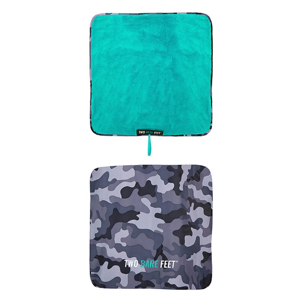 Two Bare Feet Weatherproof Changing Robe & Changing Mat - Grey Camo / Teal Extra Image 3